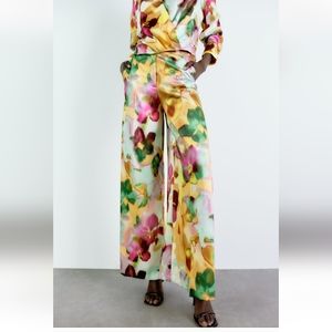 Zara floral print wide leg